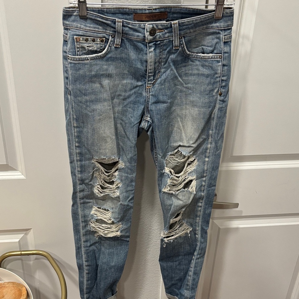 GUC Joe's Jeans The Markie Crop Distressed